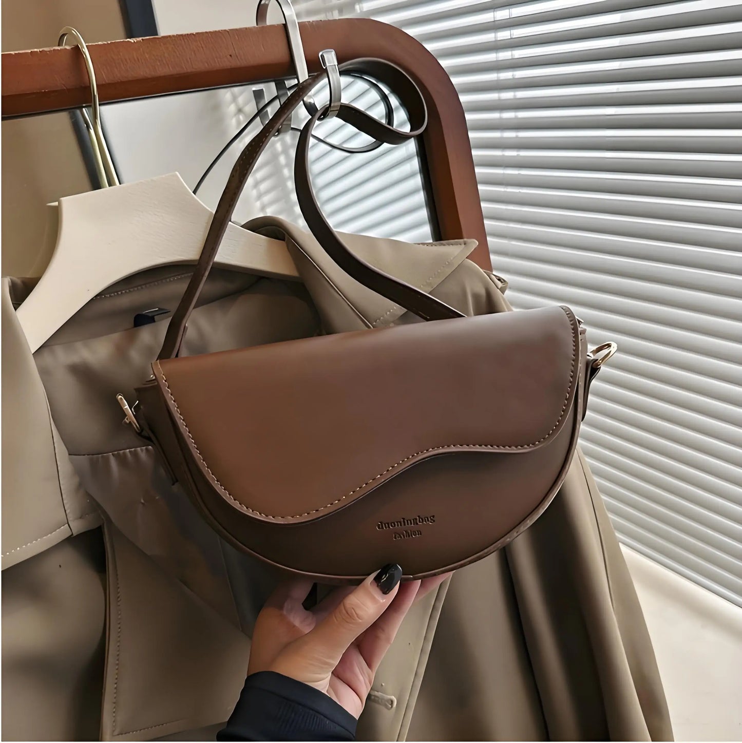 Elise Saddle Crossbody Bag