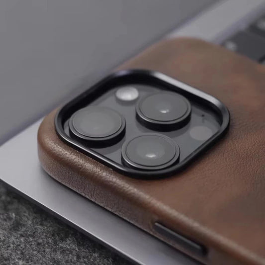 Roma Heritage MagSafe Leather Case