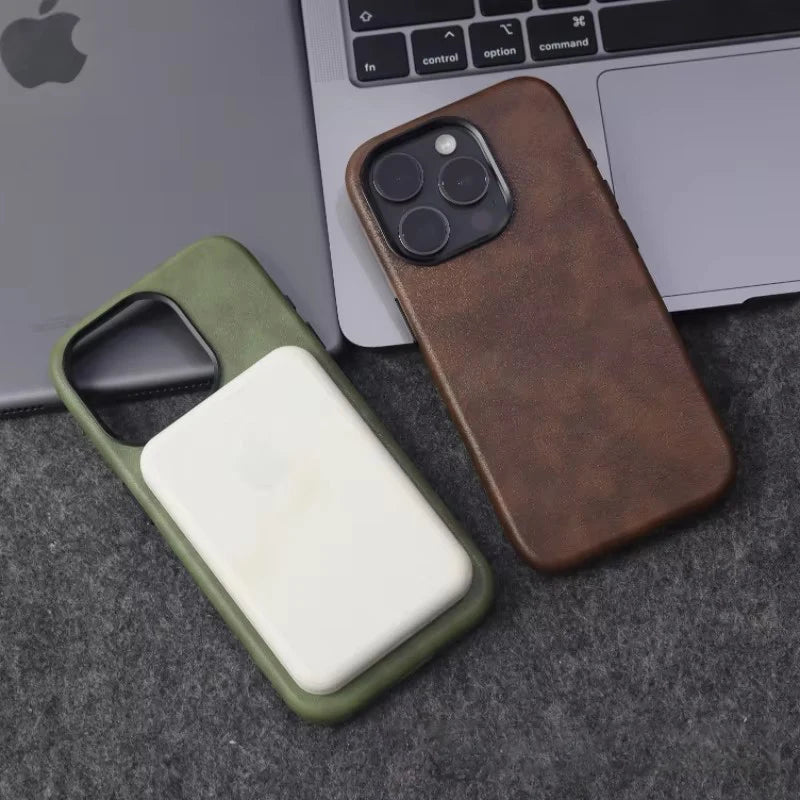 Roma Heritage MagSafe Leather Case