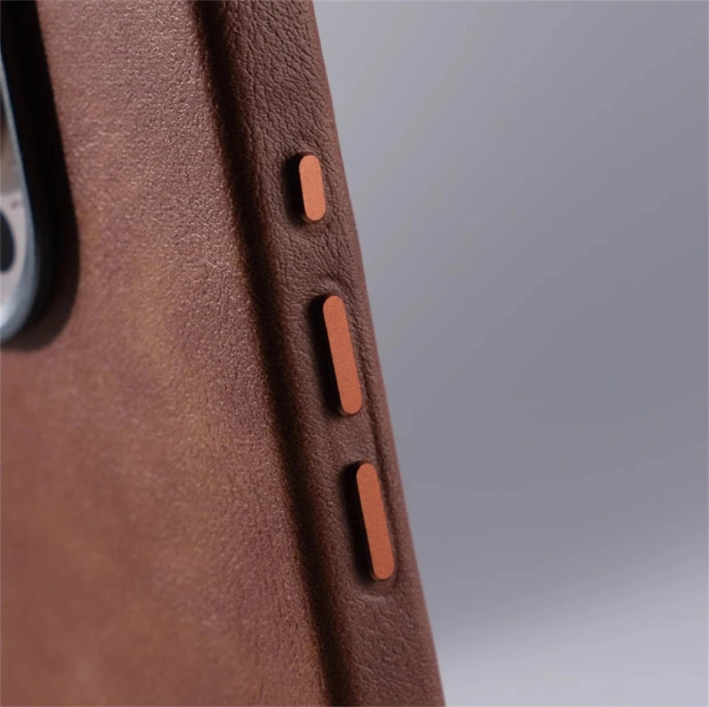 Verona Retro MagSafe Leather Case