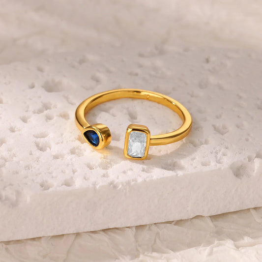 Lyra Square Ring