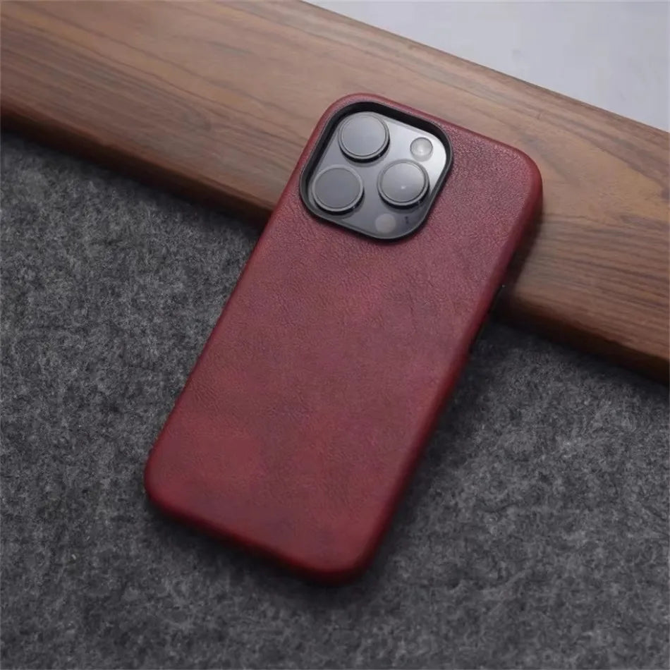 Roma Heritage MagSafe Leather Case