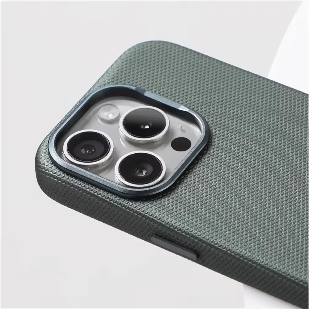 Armon Dual-Tone MagSafe Case